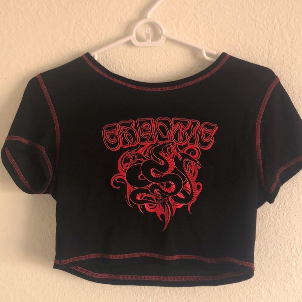 Goth Black Crop Top With Red Snake Print